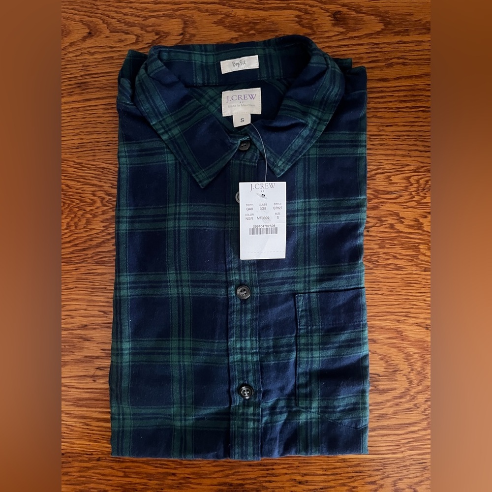 J. Crew Women’s Navy and Forest Plaid Button Down NWT